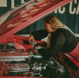 Bruna ⋆ Creative | Concept | Writer